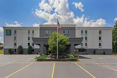 Photo 2 - Quality Inn Easton