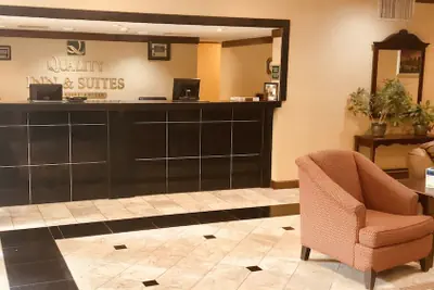 Photo 5 - Quality Inn & Suites Conference Center Statesboro Historic District
