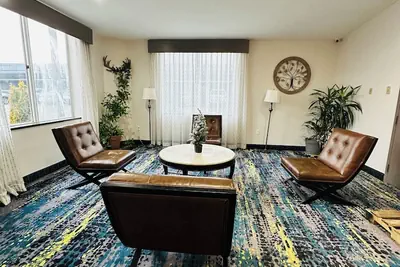 Photo 5 - Quality Inn Rochester West