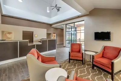 Photo 4 - Comfort Inn Cincinnati Northeast