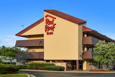 Photo 2 - Red Roof Inn Lexington South