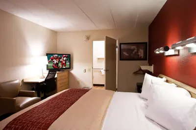 Photo 5 - Red Roof Inn Lexington South