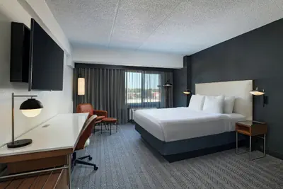 Photo 4 - Courtyard Marriott Laredo