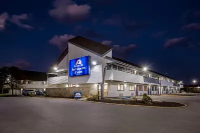 Photo 2 - Americas Best Value Inn Kansas City E Independence