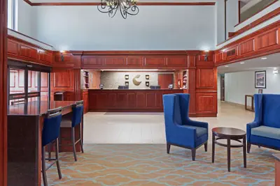 Photo 3 - Comfort Suites Outlet Center