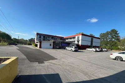 Photo 2 - Motel 6 Raleigh, NC – Downtown South
