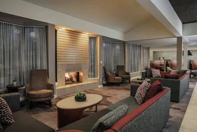 Photo 3 - Courtyard by Marriott Greensboro