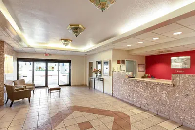 Photo 3 - Econo Lodge Vero Beach - Downtown