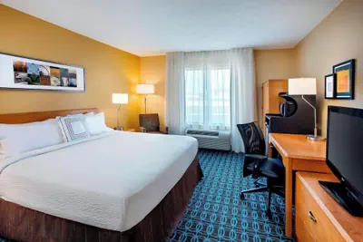 Photo 4 - Fairfield Inn and Suites By Marriott Merrillville