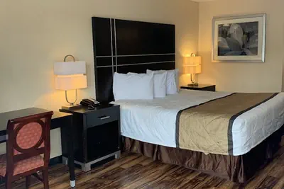 Photo 4 - Country Hearth Inn & Suites Cartersville