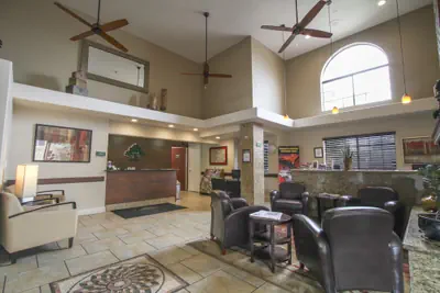 Photo 4 - GreenTree Inn Flagstaff