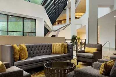 Photo 5 - DoubleTree by Hilton Stamford