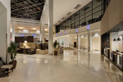 Photo 2 - DoubleTree by Hilton Stamford