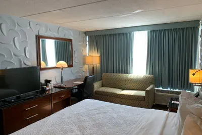 Photo 4 - Albany Airport Inn