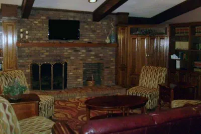 Photo 2 - Quality Inn & Suites Searcy I-57