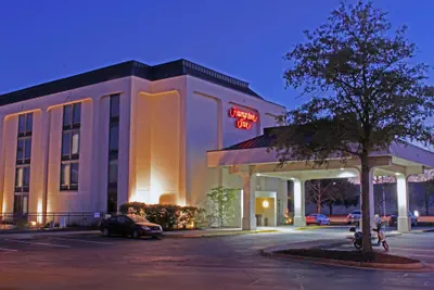 Photo 2 - Hampton Inn Norfolk/Chesapeake (Greenbrier Area)
