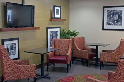 Photo 3 - Hampton Inn Norfolk/Chesapeake (Greenbrier Area)