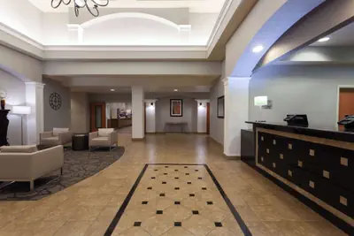 Photo 4 - Wingate by Wyndham Moses Lake