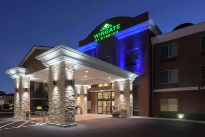 Photo 2 - Wingate by Wyndham Moses Lake