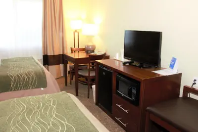 Photo 5 - Comfort Inn Medford North