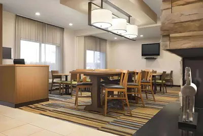 Photo 5 - Dubuque Inn & Suites