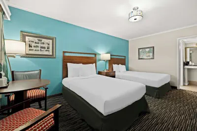 Photo 5 - Best Western Route 66 Rail Haven