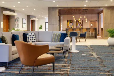 Photo 2 - Holiday Inn San Jose - Silicon Valley by IHG