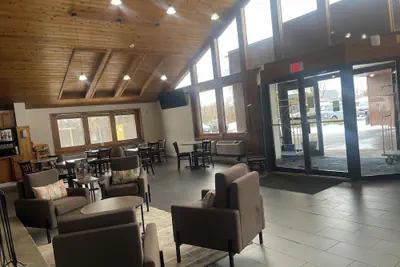 Photo 3 - Comfort Inn & Suites Syracuse-Carrier Circle
