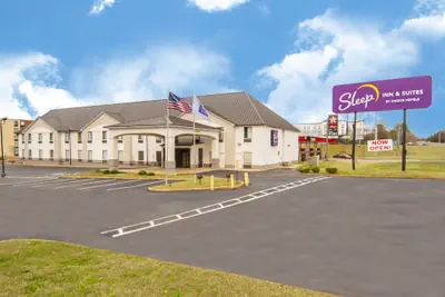 Photo 2 - Sleep Inn & Suites Tuscaloosa East