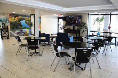 Photo 5 - Clarion Pointe Statesville