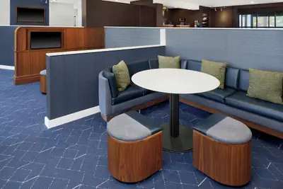 Photo 5 - Courtyard by Marriott Huntsville University Drive