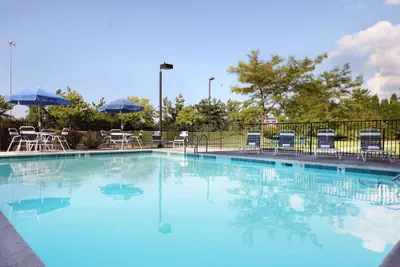 Photo 2 - Hampton Inn Columbus/Dublin