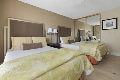 Photo 3 - Plantation Hale Suites