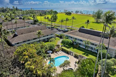Photo 2 - Plantation Hale Suites