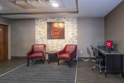 Photo 4 - Red Roof Inn Prattville