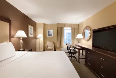 Photo 3 - Crowne Plaza Crystal City-Washington, D.C. by IHG
