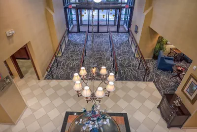 Photo 3 - Arlington Court Suites, a Clarion Collection Hotel