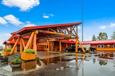 Photo 2 - Best Western Valdez Harbor Inn