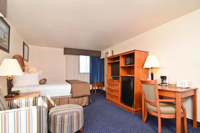 Photo 5 - Best Western Valdez Harbor Inn