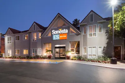 Photo 2 - Sonesta ES Suites Huntington Beach Fountain Valley