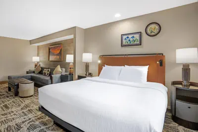 Photo 2 - Best Western Plus GranTree Inn