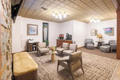Photo 4 - Best Western Plus GranTree Inn