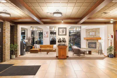 Photo 5 - Best Western Plus GranTree Inn