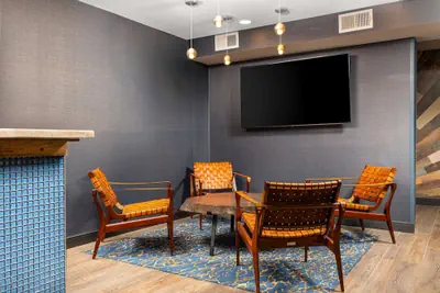 Photo 4 - Hotel Westport Kansas City, Tapestry Collection by Hilton