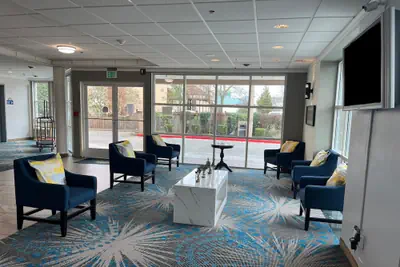 Photo 3 - Days Inn by Wyndham Seatac Airport