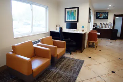Photo 3 - Country Inn & Suites, Coeur D'Alene