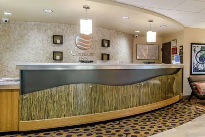 Photo 4 - Comfort Inn Raleigh Midtown