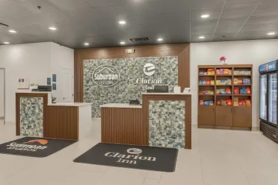 Photo 3 - Clarion Inn Salt Lake City Airport