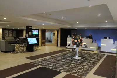 Photo 3 - Radisson Hotel Southfield-Detroit