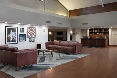 Photo 3 - Four Points by Sheraton Allentown Lehigh Valley